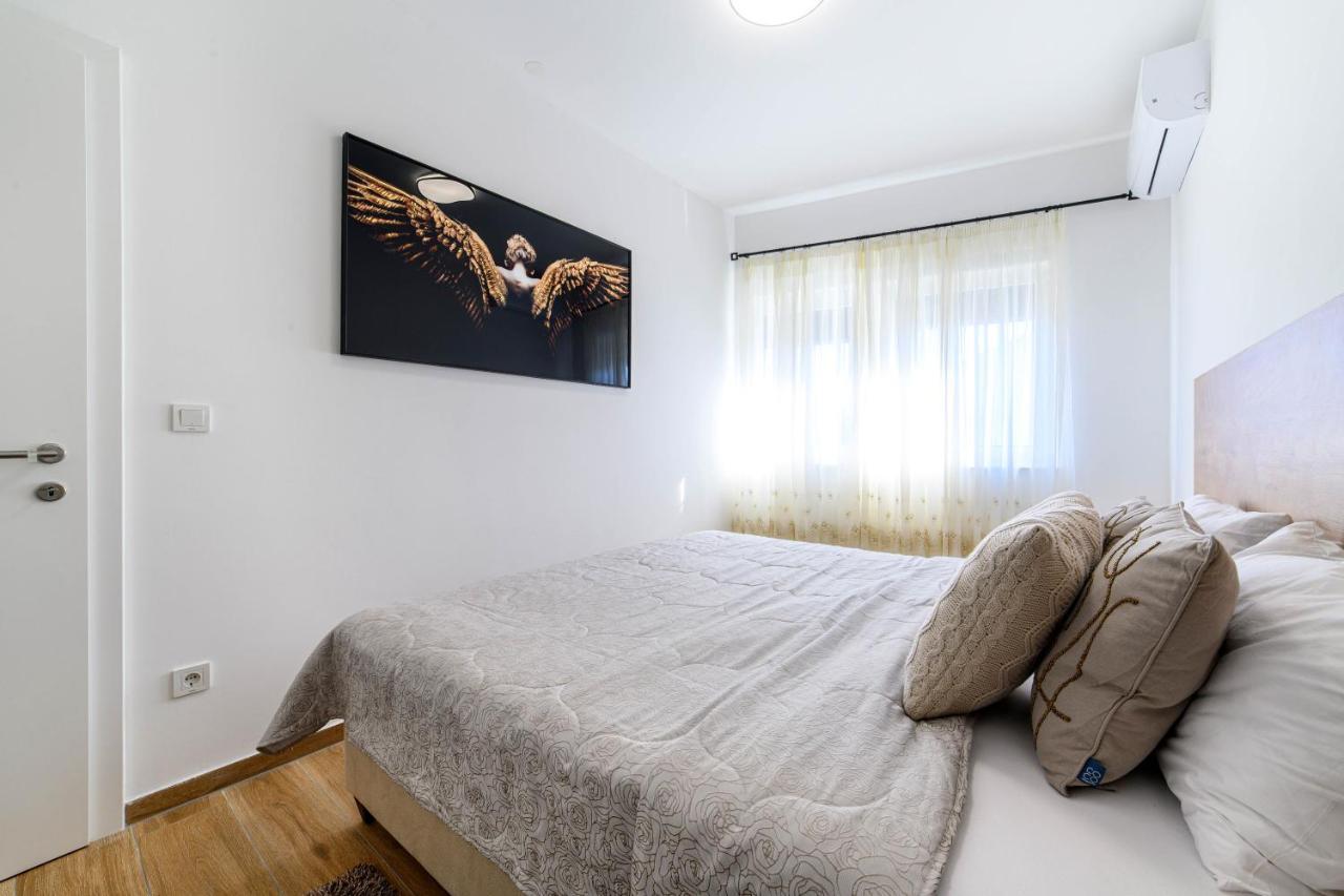 Appartamento Apartman Ivana Šibenik Esterno foto